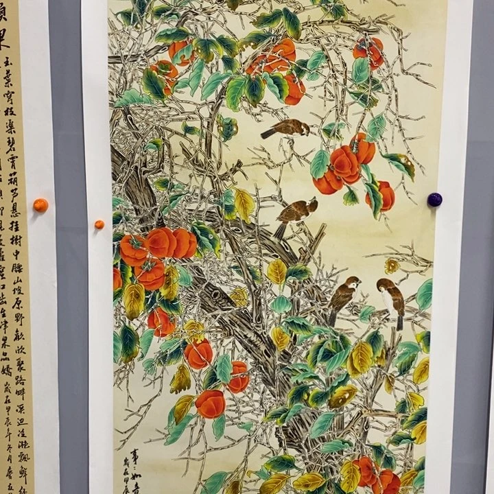 手绘作品等多种形式进行