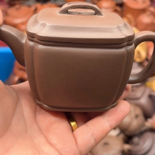 茶壶紫砂瑕疵…………………………