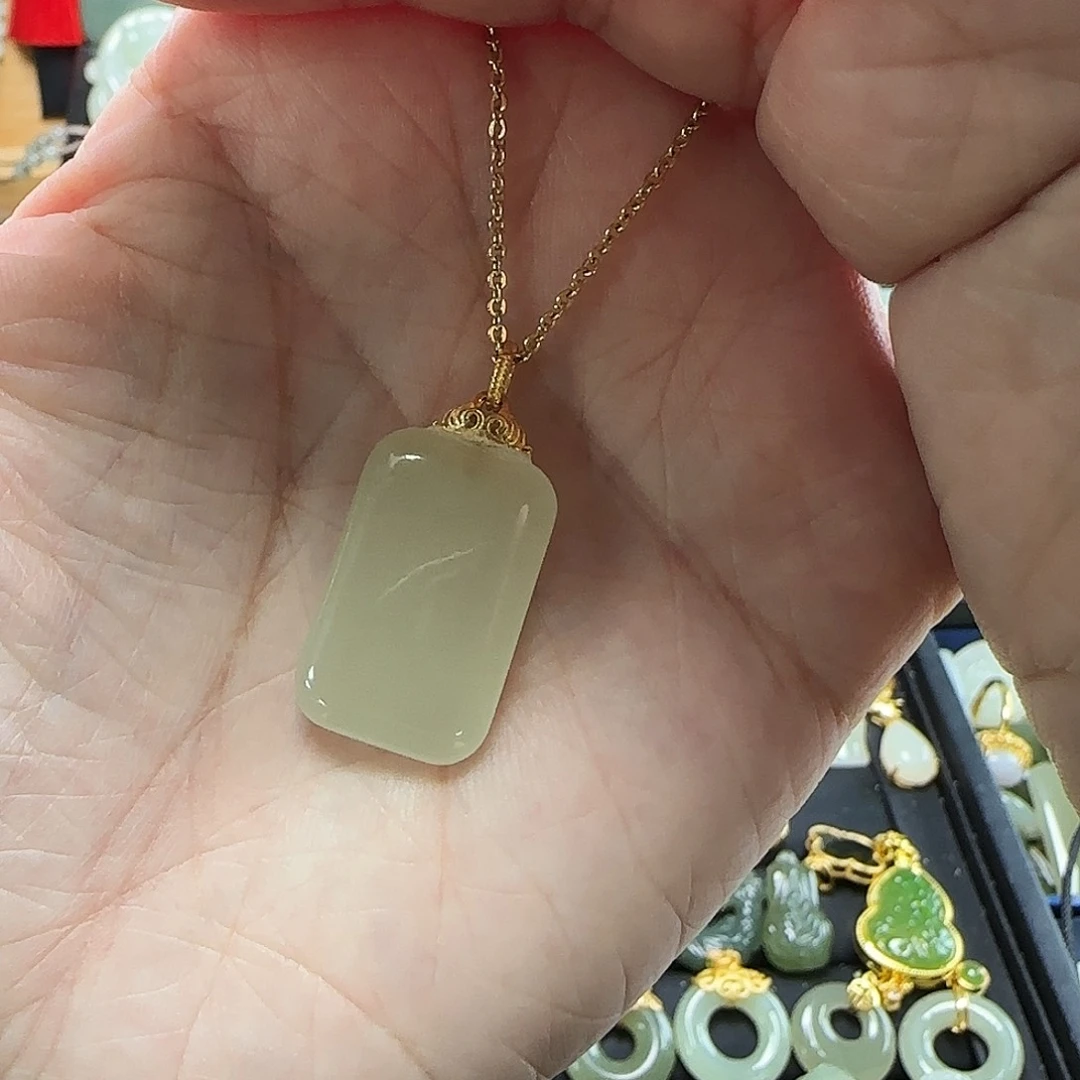 吊坠(不含链)银S925镶嵌和田玉好***己