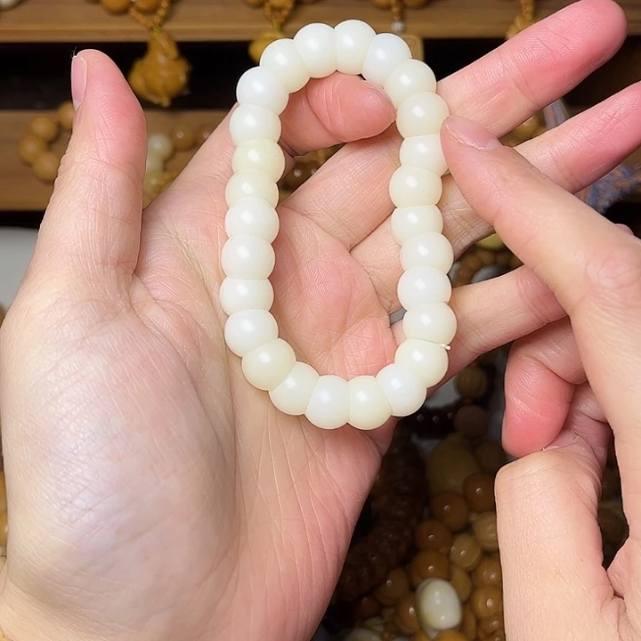 与***弈木质非金属天然猴头