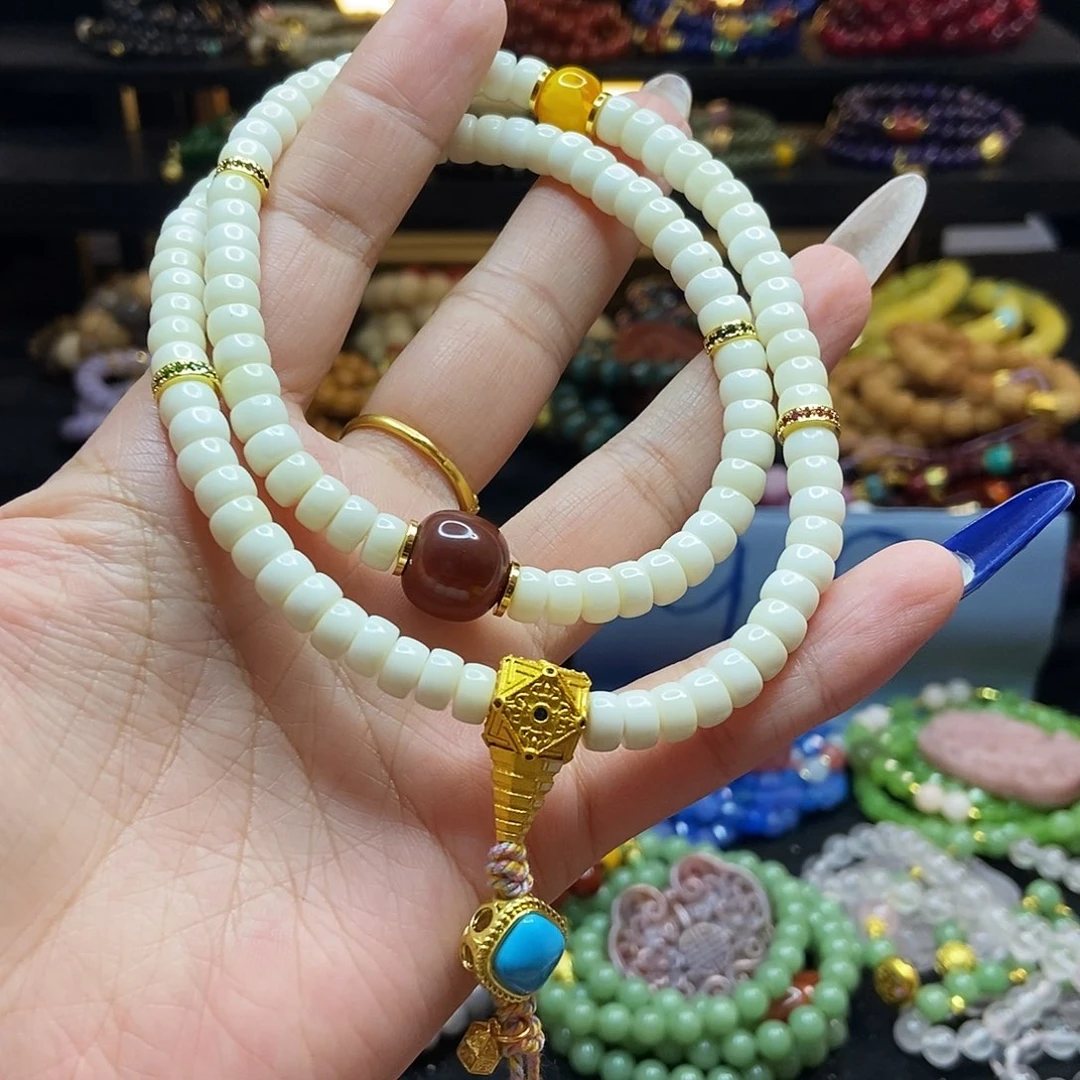 S***g吊坠佛心果菩提果