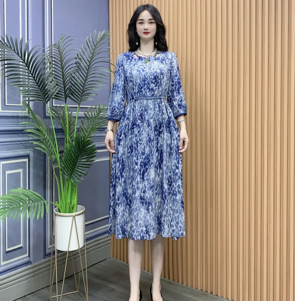 2025夏款连衣裙中袖洋气时尚收腰妈妈装大码遮肚宽松连衣裙551