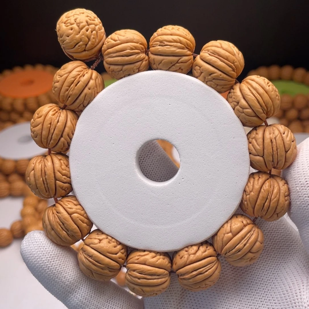 心***念桃核手串虎皮肌肉