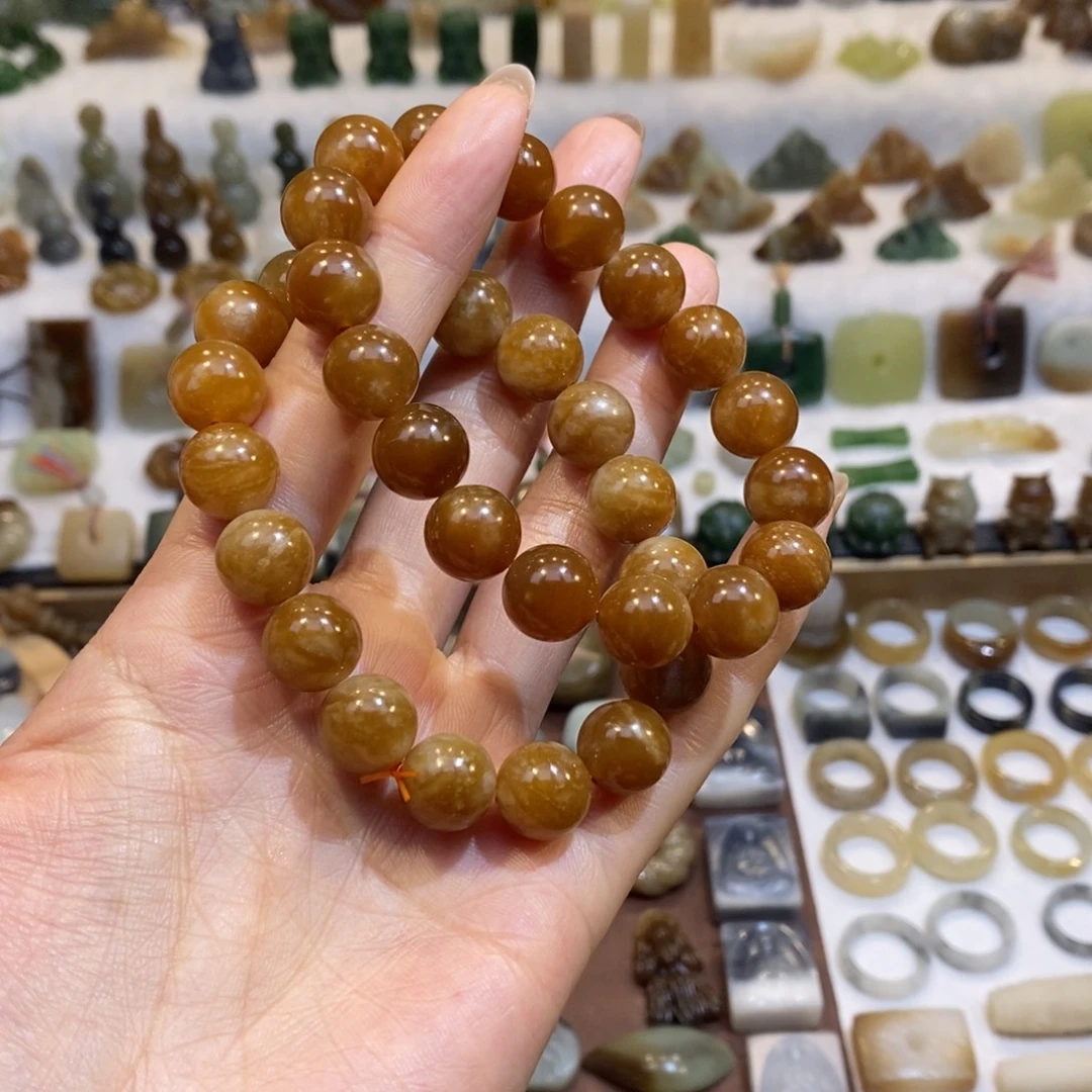 碳****和田玉未镶嵌颈饰