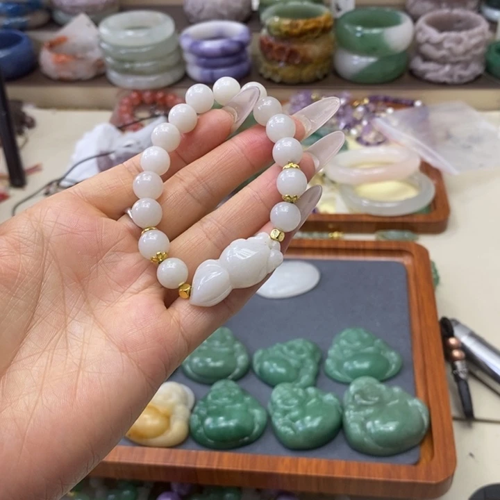 石英质玉手镯足银镀金镶嵌