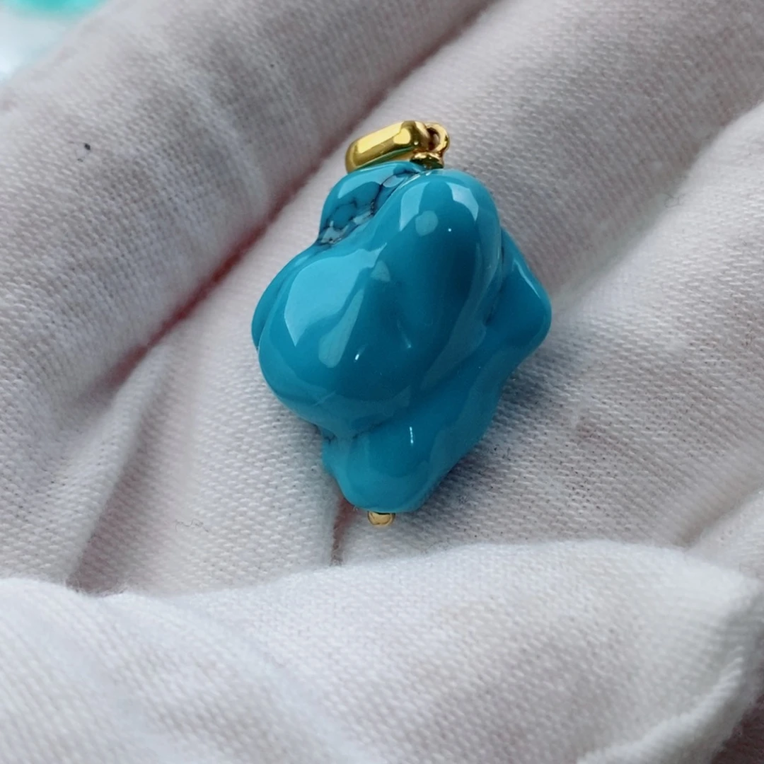 绿松石配饰18K金镶嵌