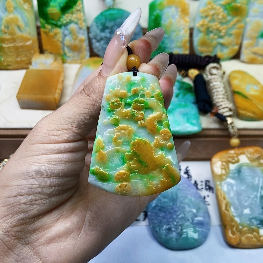 定制翡翠未镶嵌翡翠