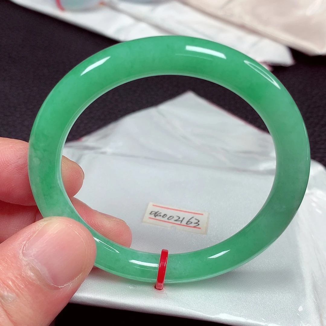 翡翠未镶嵌手镯天然翡翠手镯