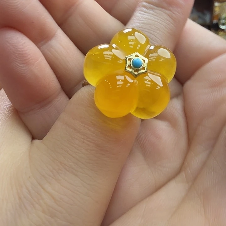 琥珀未镶嵌珠宝奇石