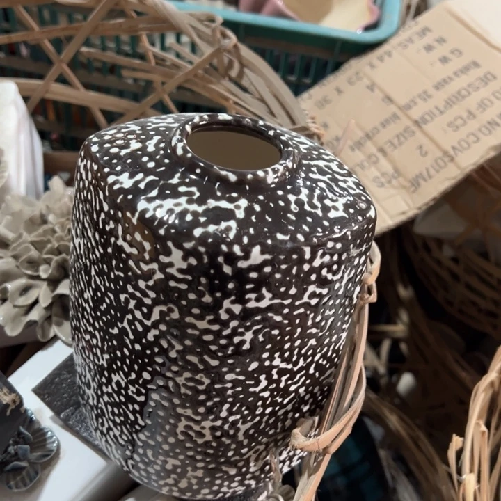 陶瓷花瓶摆件外贸出口微瑕捡漏高19口4公分