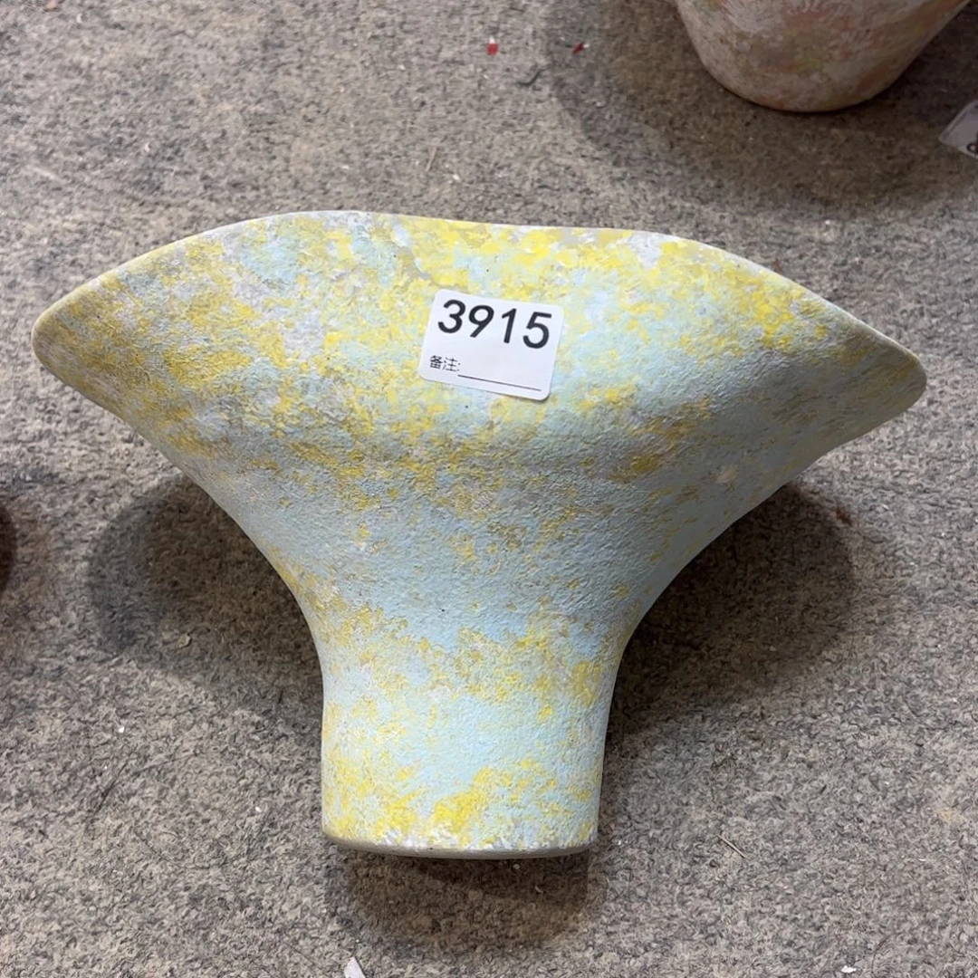 姜***乐瓷片3915高20.5口21到26已打孔的