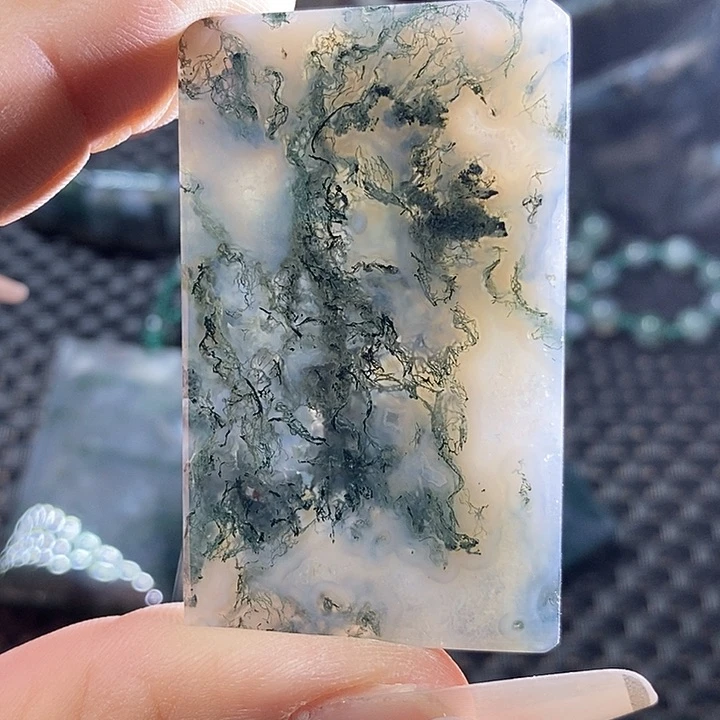 司***林玛瑙/玉髓颈饰未镶嵌