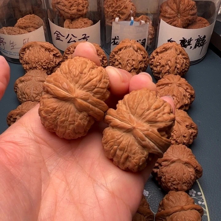 吊坠文玩核桃41陨某石元宝