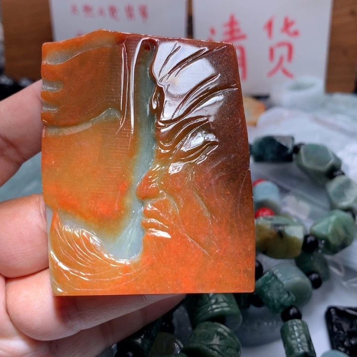 翡翠未镶嵌颈饰保真天然A货翡翠