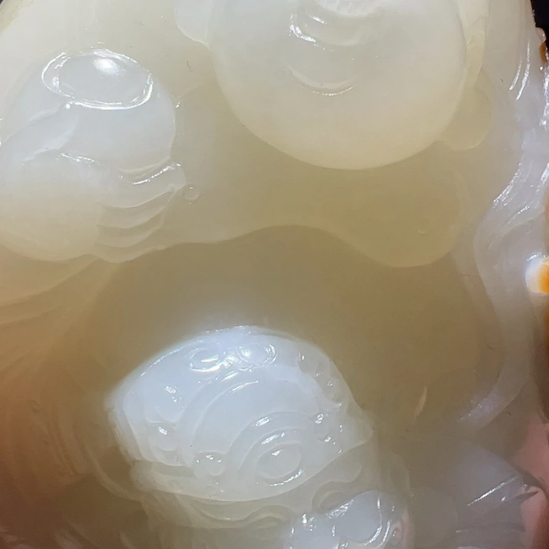 牛****和田玉未镶嵌颈饰