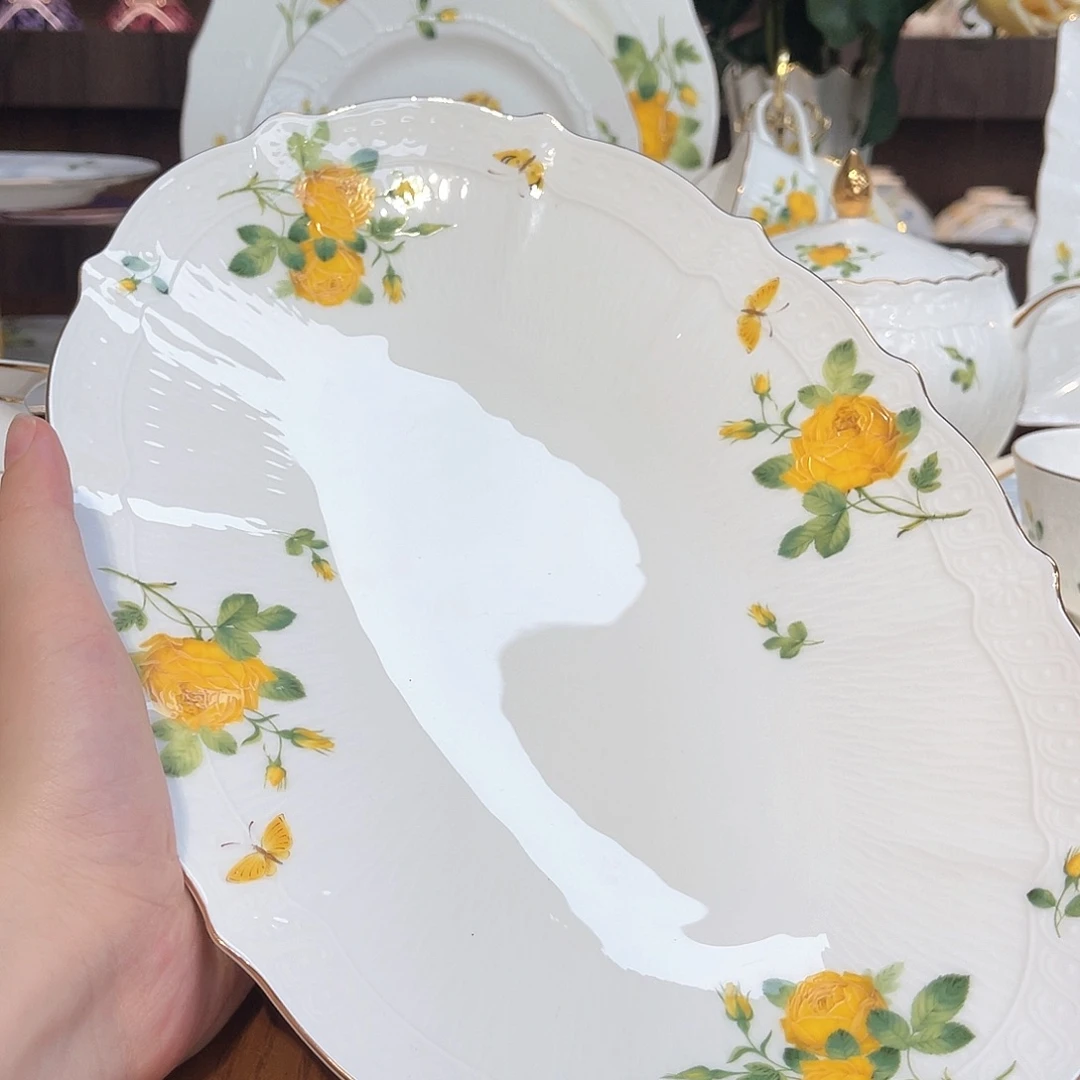 骨瓷大鱼盘————————