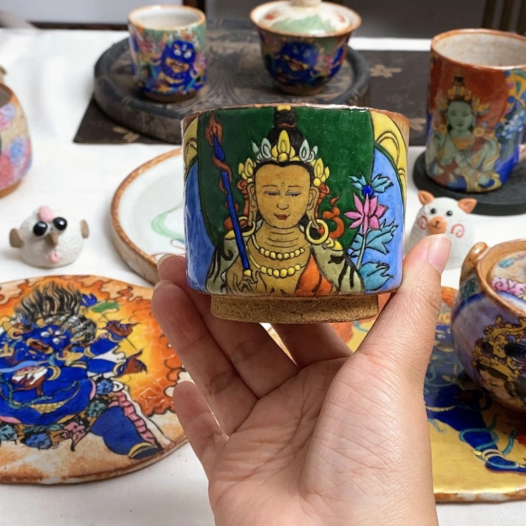 手工手绘虚空藏茶杯