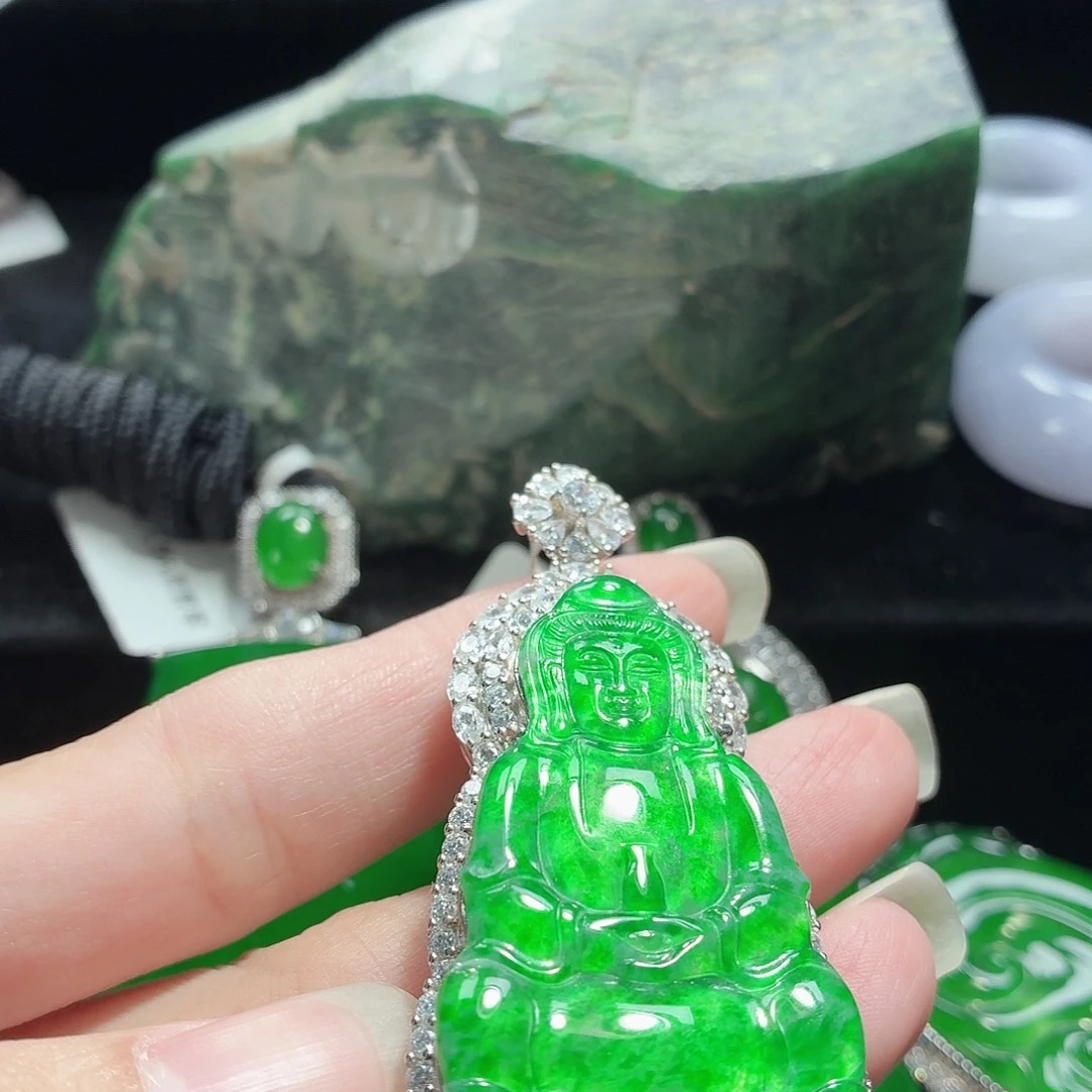 翡翠银S925镶嵌颈饰