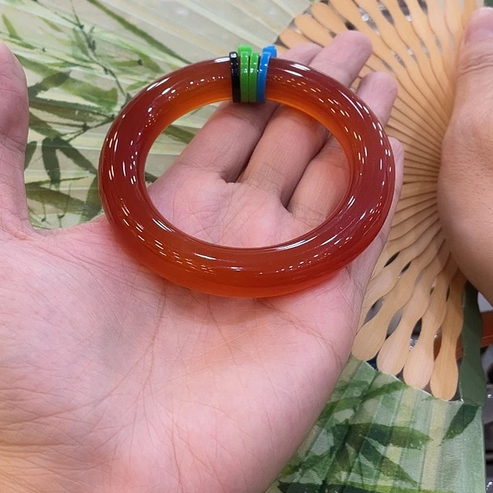 残***骨玛瑙/玉髓手镯未镶嵌