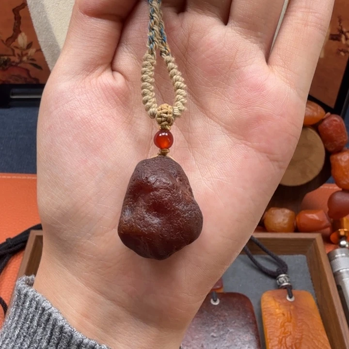 蜜蜡未镶嵌吊坠(赠链)