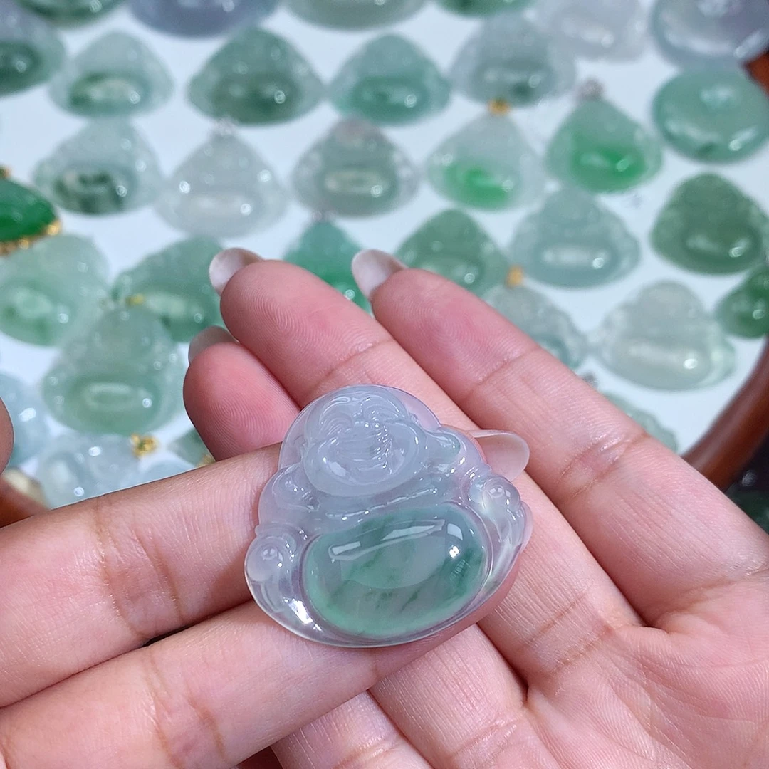 颈饰未镶嵌翡翠佛公