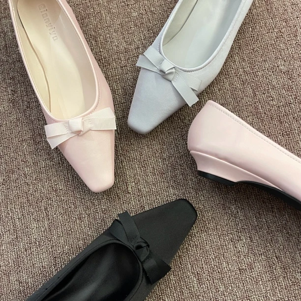 2厘米小坡跟仙女风四季单鞋低跟平底鞋女