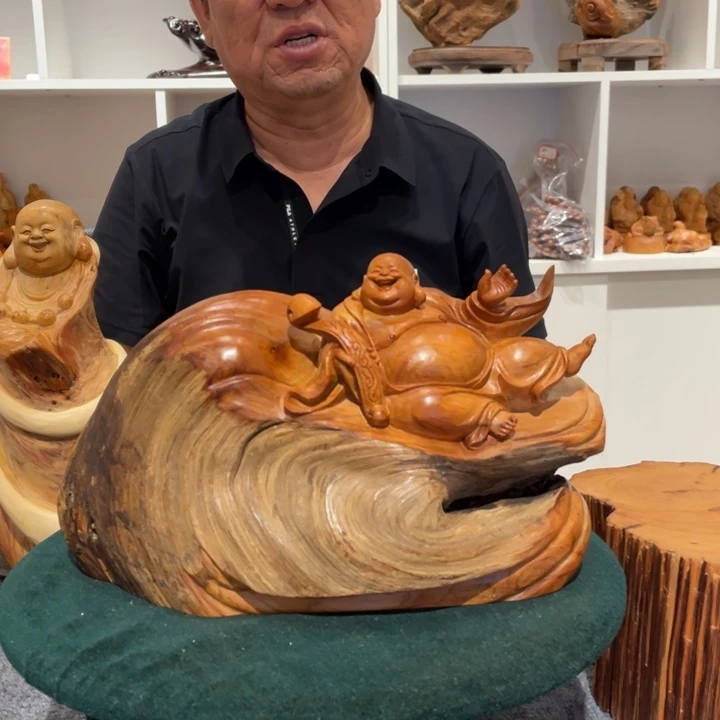柏木（崖柏）青**水弥勒摆件
