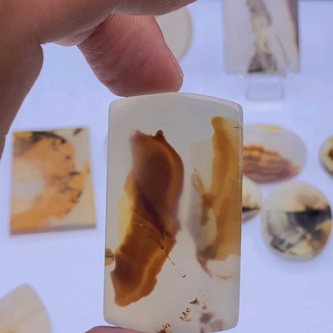 玛瑙/玉髓未镶嵌吊坠(不含链)520