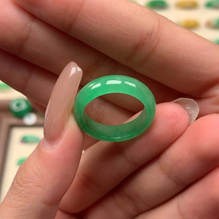 无非金属金**花直播间一物一拍18圈