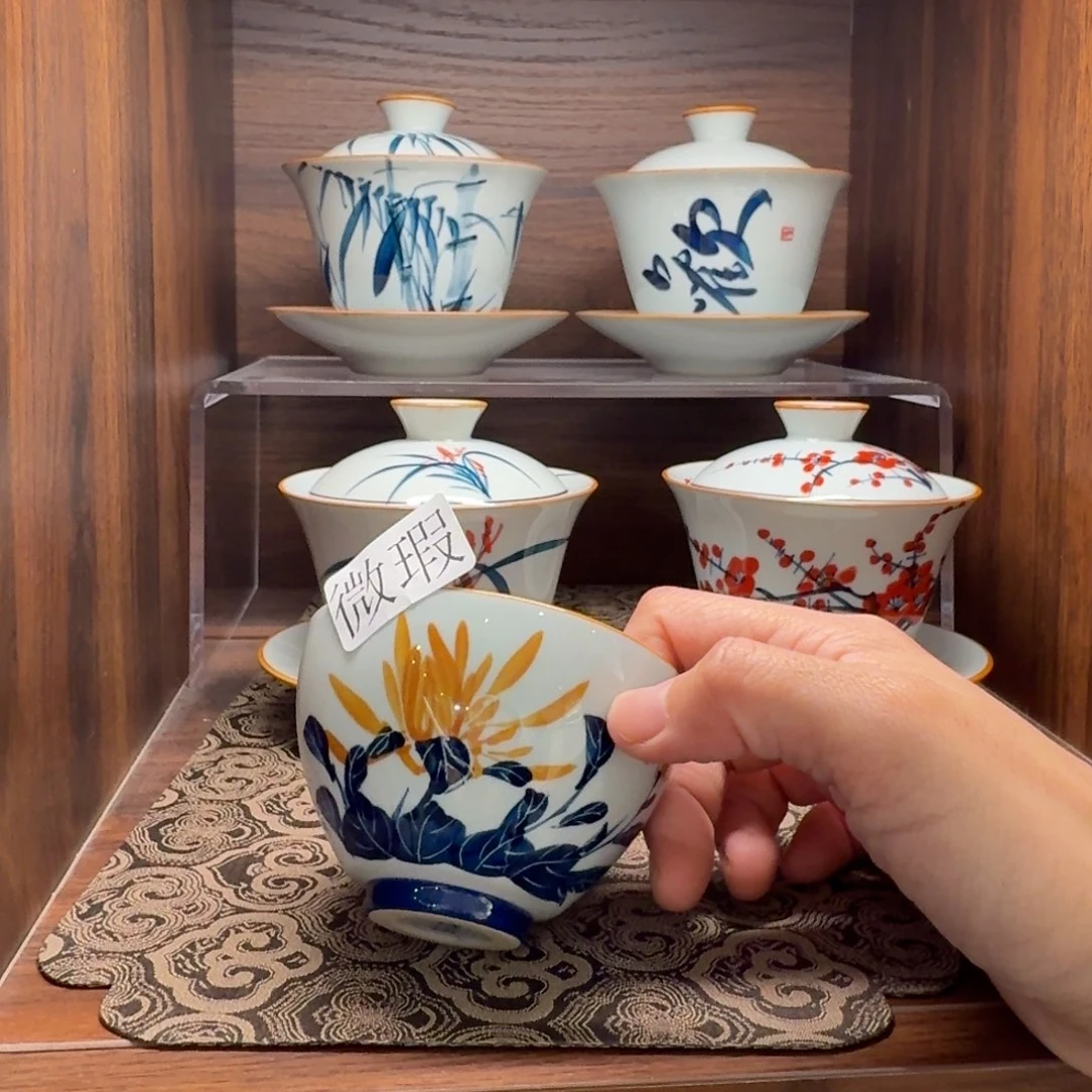 釉下手绘茶具微瑕