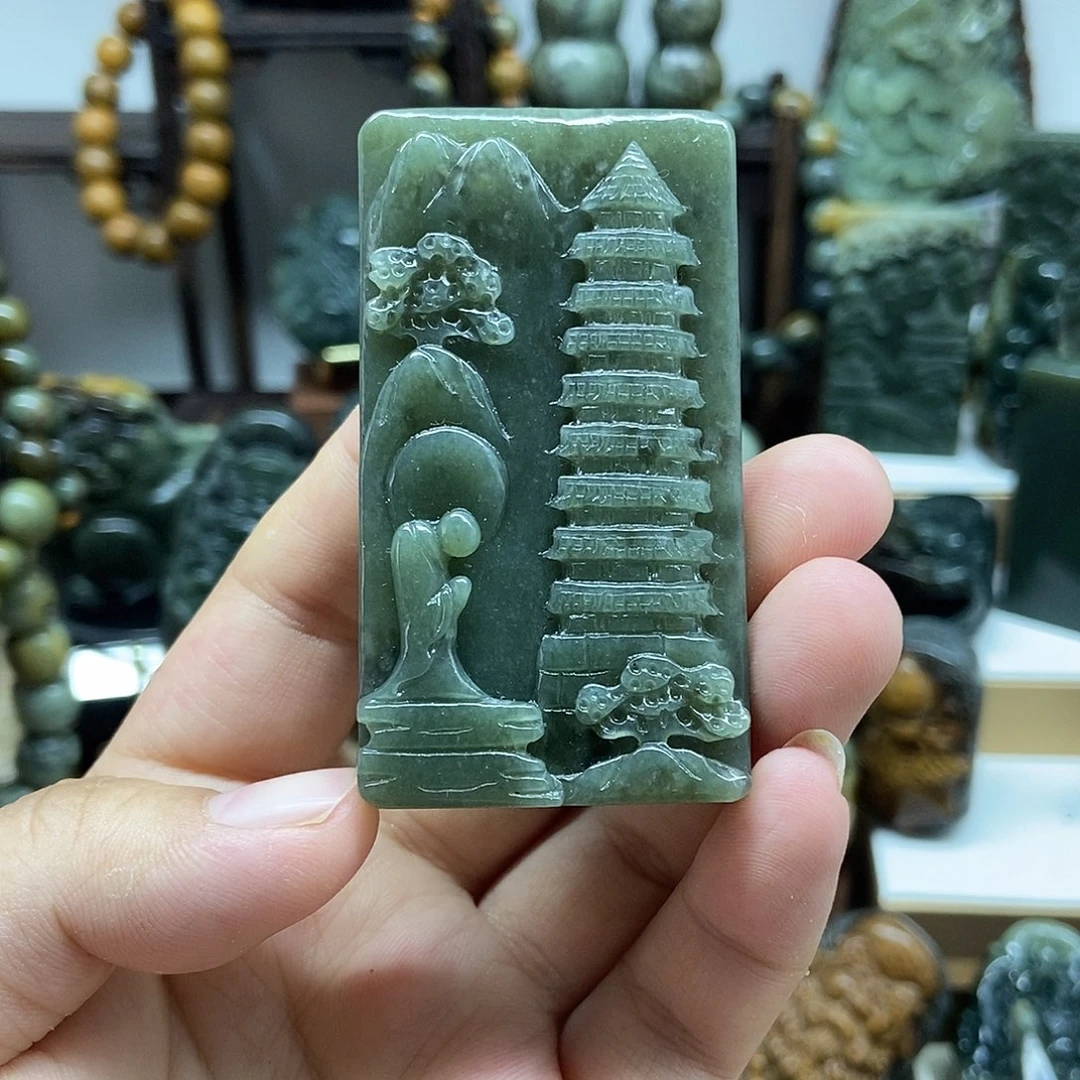 岫岩老玉（透闪石质玉）未镶嵌挂件伊***y