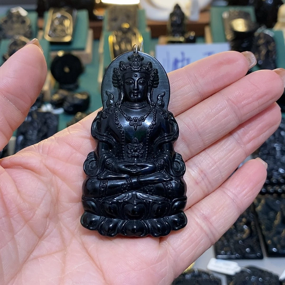 蛇纹石玉未镶嵌颈饰海***人