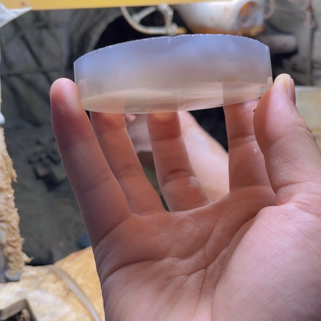 平***活定制玛瑙手镯工费