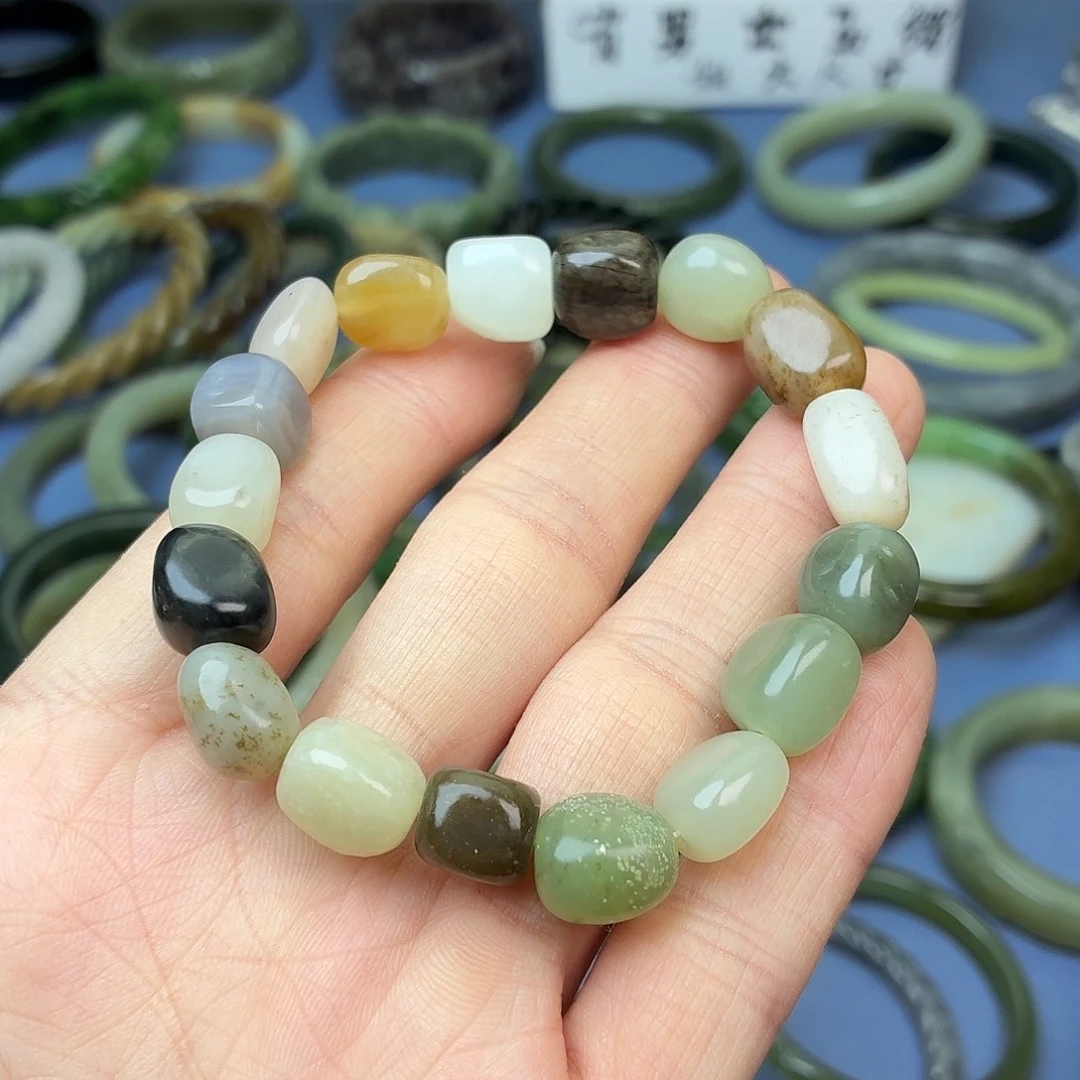 凉***°和田玉（糖玉）未镶嵌手串