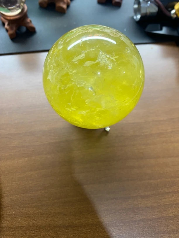 天然黄水晶球卡65A047