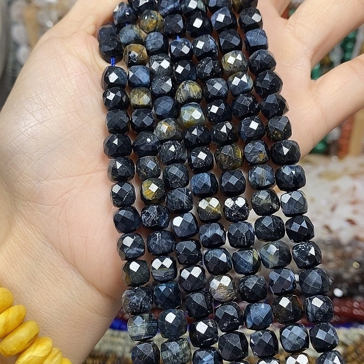 玛瑙/玉髓未镶嵌珠宝半成品天然虎眼切面方糖卡7.5mm一条