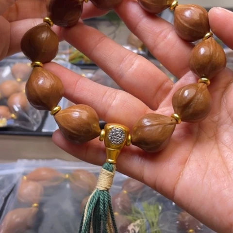 蚂***嘿手串/手链橄榄核60.1