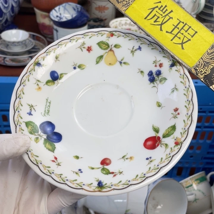 他家瓷器真美…开播了