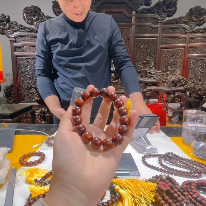 檀香紫檀（小叶紫檀）揽***尘1314满星顶泥玉化琴杆料