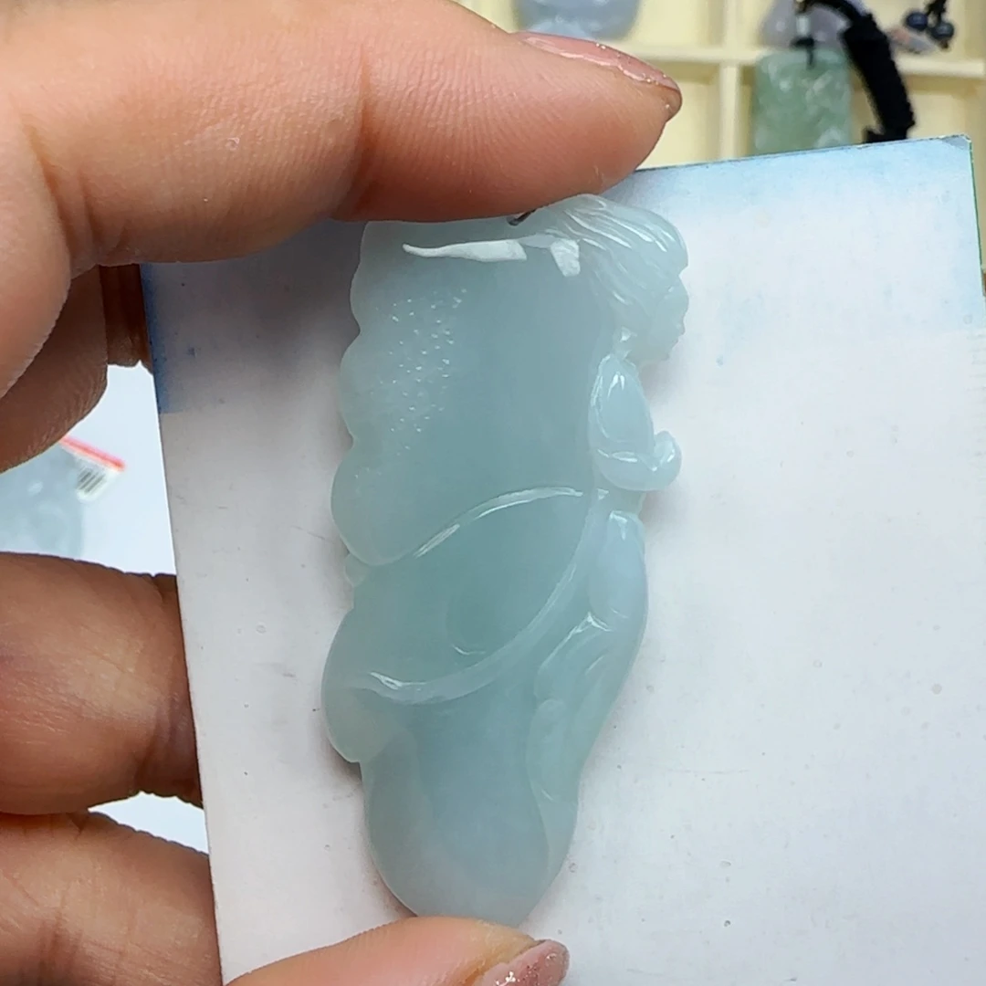 颈饰未镶嵌翡翠，，