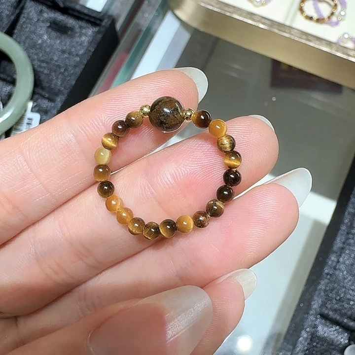 石英质玉合金颈饰