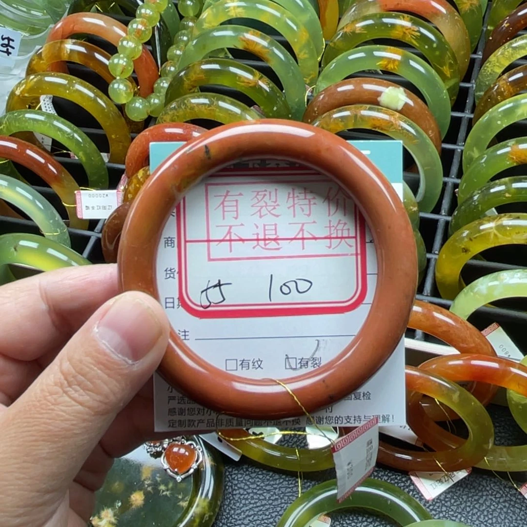 未镶嵌蛇纹石玉手镯有裂手镯特价不退不换
