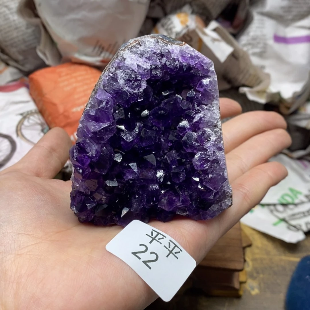 紫晶乌拉圭未镶嵌