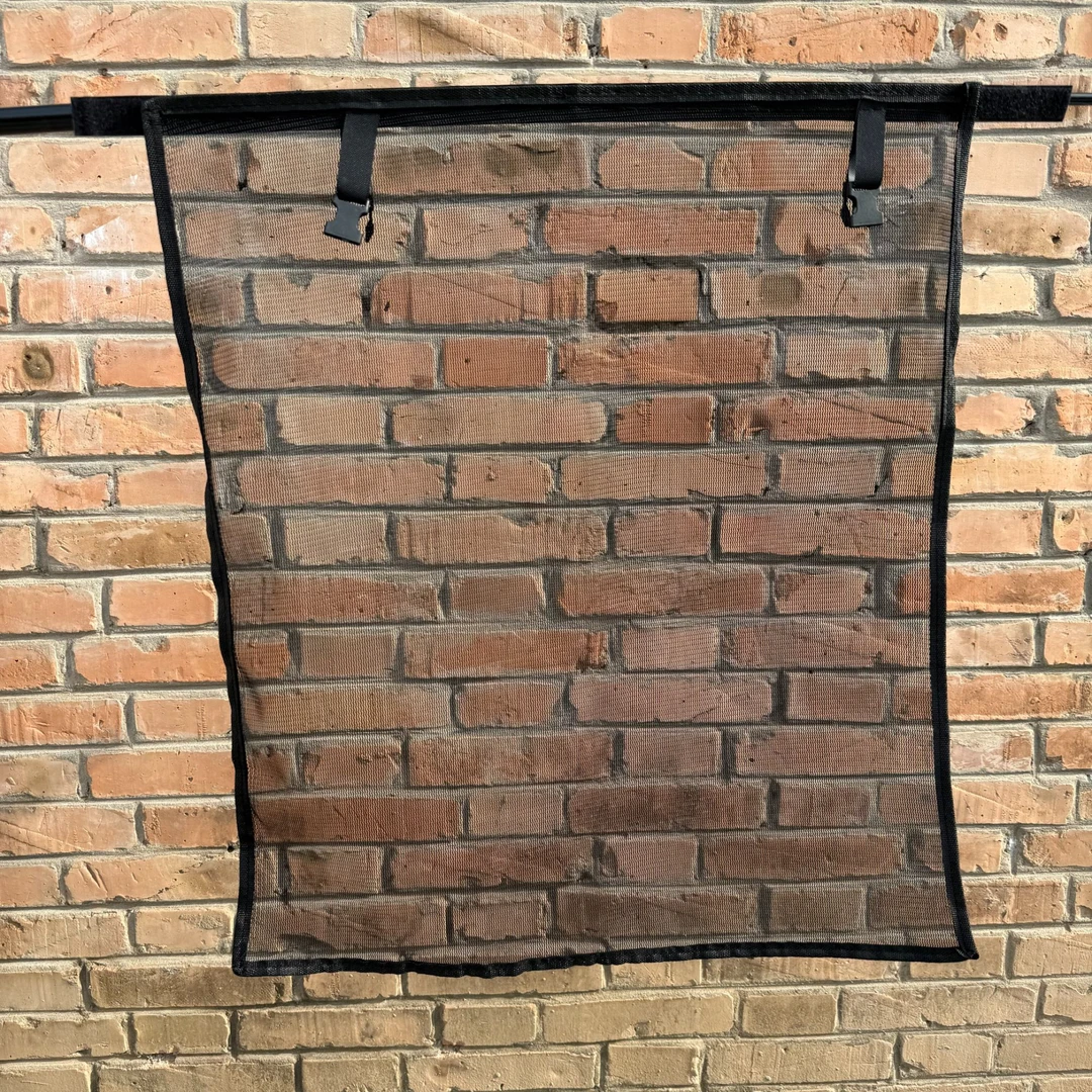 电动三轮车后排遮阳帘遮阳防晒小网眼纱帘视线清晰不晕眼