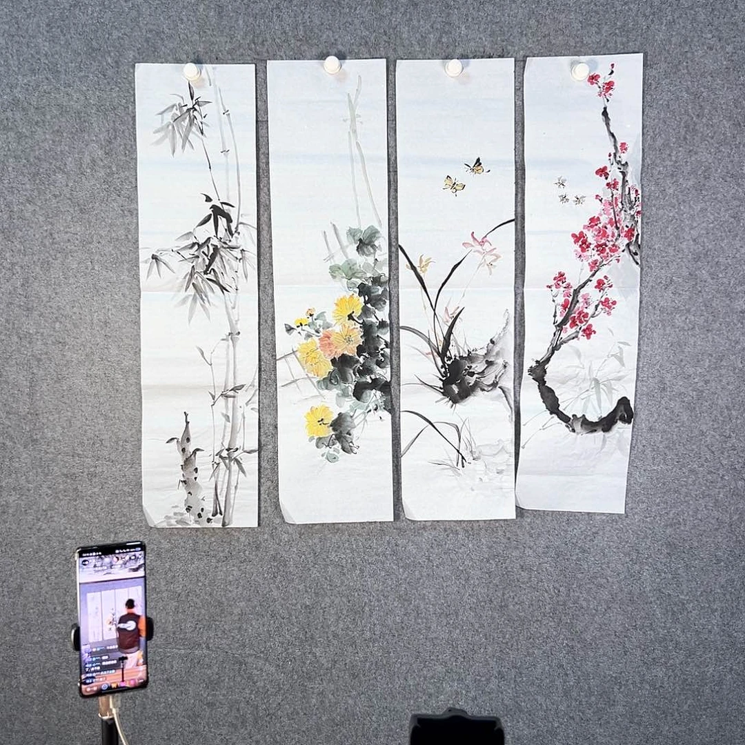 国画777 花鸟在树丛的顶端鸣叫叫声