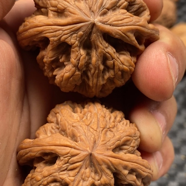 文玩核桃吊坠大粗筋牛逼