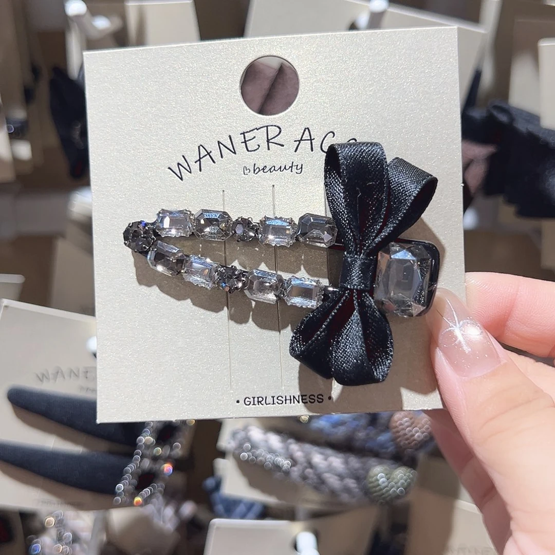 非金属方钻黑蝴蝶结鸭夹