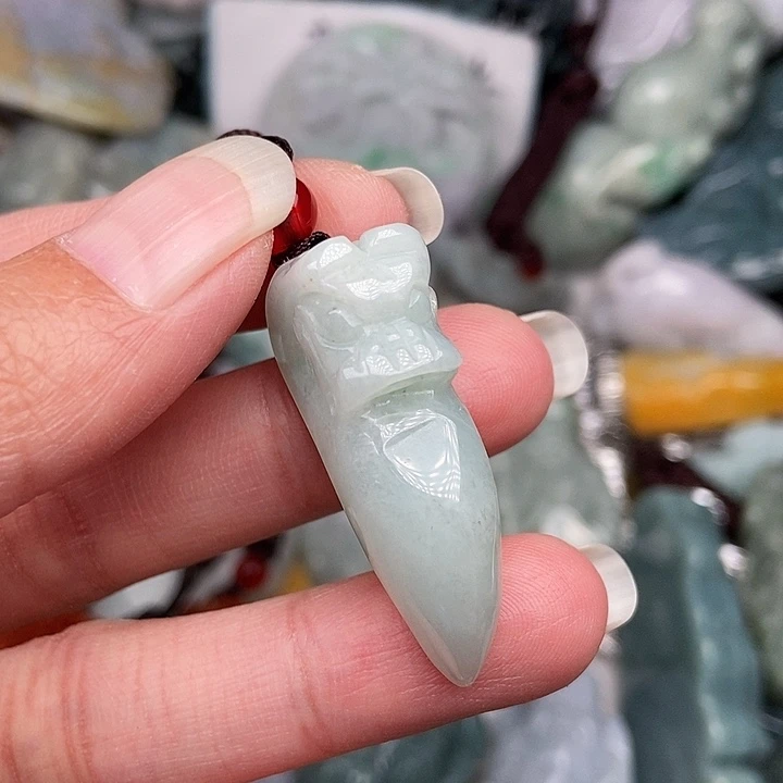 颈饰未镶嵌翡翠翡翠