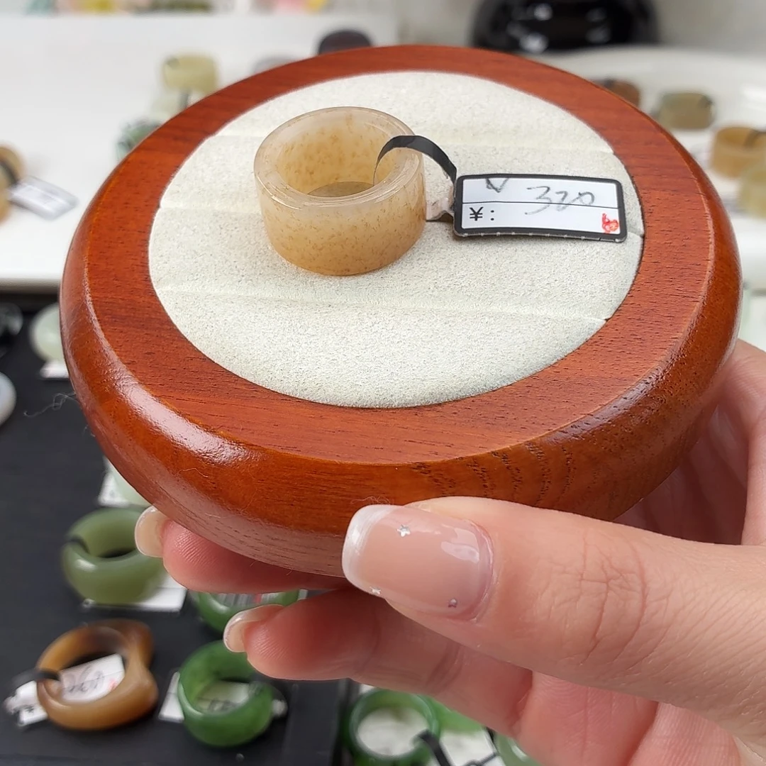 和田玉未镶嵌戒指Q236金桂花圆切内径16.9港码13