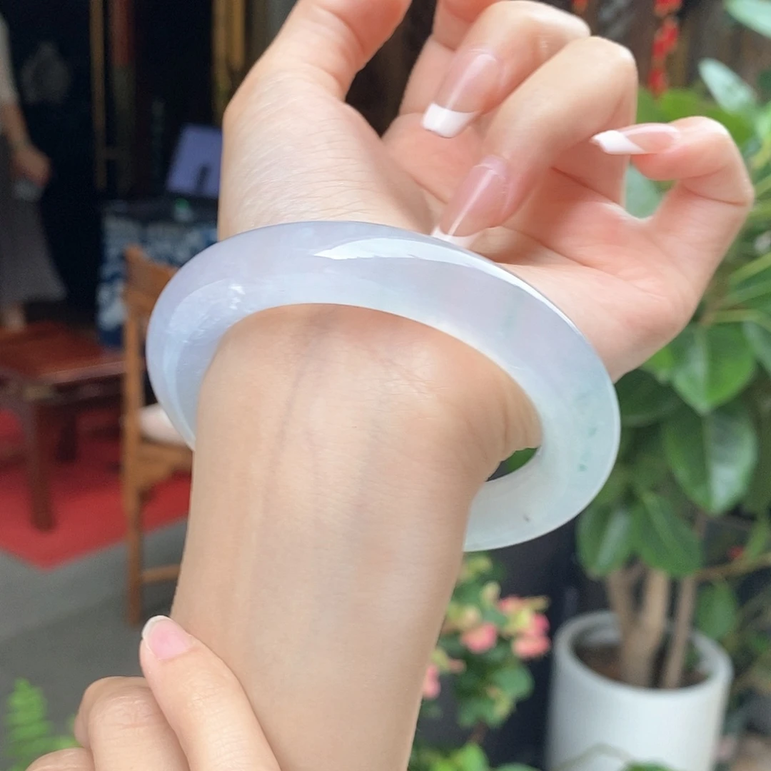 翡翠手镯未镶嵌57